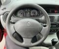 Красный Рено Сценик II, объемом двигателя 1.9 л и пробегом 218 тыс. км за 2555 $, фото 4 на Automoto.ua