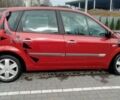 Красный Рено Сценик II, объемом двигателя 1.6 л и пробегом 178 тыс. км за 3500 $, фото 2 на Automoto.ua