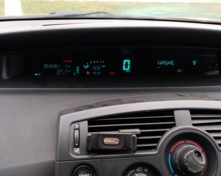 Червоний Рено Сценік II, об'ємом двигуна 9 л та пробігом 360 тис. км за 3500 $, фото 5 на Automoto.ua