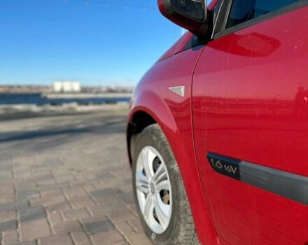 Красный Рено Сценик II, объемом двигателя 1.6 л и пробегом 218 тыс. км за 5699 $, фото 16 на Automoto.ua