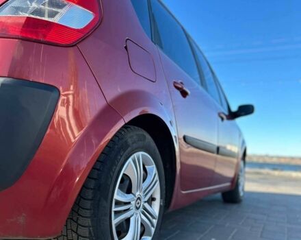 Красный Рено Сценик II, объемом двигателя 1.6 л и пробегом 218 тыс. км за 5699 $, фото 15 на Automoto.ua