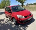 Красный Рено Сценик II, объемом двигателя 1.6 л и пробегом 201 тыс. км за 4000 $, фото 1 на Automoto.ua