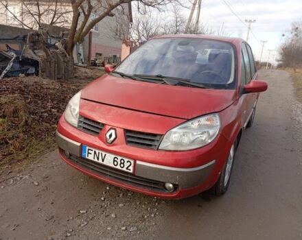 Красный Рено Сценик II, объемом двигателя 0 л и пробегом 210 тыс. км за 1950 $, фото 4 на Automoto.ua
