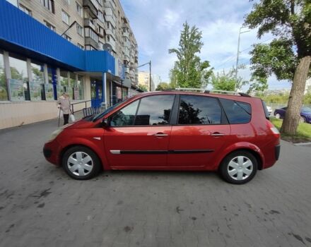 Рено Сценік II 2005 у Києві на Automoto.ua Червоний Рено Сценік II, об'ємом двигуна 2 л та пробігом 280 тис. км за 3500 $, фото 11 на Automoto.ua