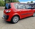 Красный Рено Сценик II, объемом двигателя 1.6 л и пробегом 205 тыс. км за 4700 $, фото 7 на Automoto.ua
