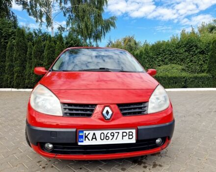 Красный Рено Сценик II, объемом двигателя 1.6 л и пробегом 205 тыс. км за 4700 $, фото 1 на Automoto.ua