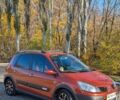 Красный Рено Сценик II, объемом двигателя 1.6 л и пробегом 143 тыс. км за 5800 $, фото 4 на Automoto.ua