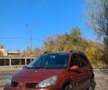 Красный Рено Сценик II, объемом двигателя 1.6 л и пробегом 143 тыс. км за 5800 $, фото 1 на Automoto.ua