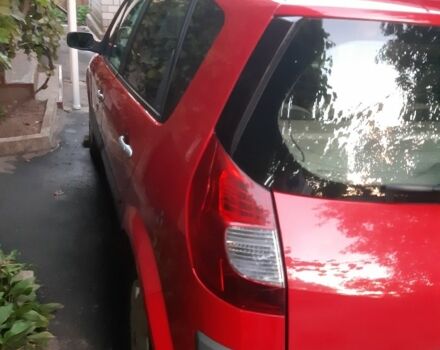 Красный Рено Сценик II, объемом двигателя 1.5 л и пробегом 264 тыс. км за 5650 $, фото 5 на Automoto.ua