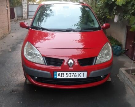 Красный Рено Сценик II, объемом двигателя 1.5 л и пробегом 264 тыс. км за 5650 $, фото 6 на Automoto.ua