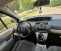Красный Рено Сценик II, объемом двигателя 1.5 л и пробегом 240 тыс. км за 3550 $, фото 1 на Automoto.ua