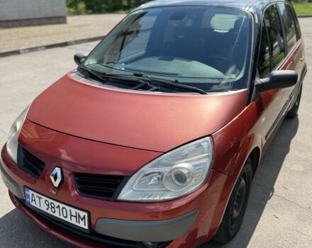 Красный Рено Сценик II, объемом двигателя 1.5 л и пробегом 240 тыс. км за 3550 $, фото 2 на Automoto.ua