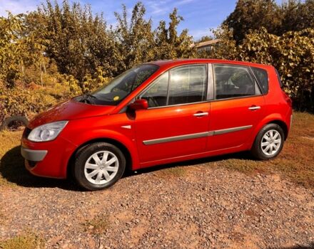 Красный Рено Сценик II, объемом двигателя 1.6 л и пробегом 170 тыс. км за 5200 $, фото 11 на Automoto.ua