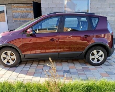 Червоний Рено Сценік II, об'ємом двигуна 1.2 л та пробігом 143 тис. км за 9500 $, фото 6 на Automoto.ua