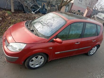 Червоний Рено Сценік II, об'ємом двигуна 0 л та пробігом 210 тис. км за 1950 $, фото 1 на Automoto.ua