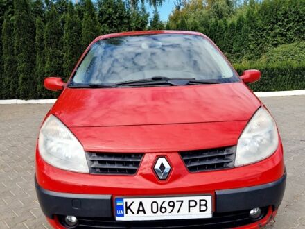 Рено Сценик II 2005 в Волочиске на Automoto.ua Красный Рено Сценик II, объемом двигателя 1.6 л и пробегом 205 тыс. км за 4700 $, фото 1 на Automoto.ua