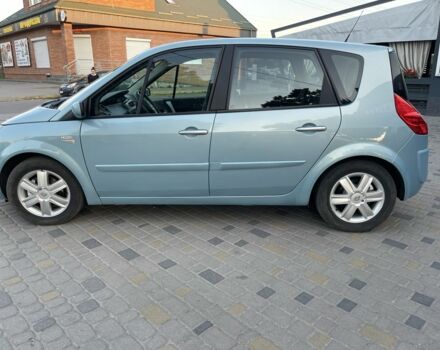 Рено Сценик II, объемом двигателя 1.6 л и пробегом 174 тыс. км за 5600 $, фото 2 на Automoto.ua