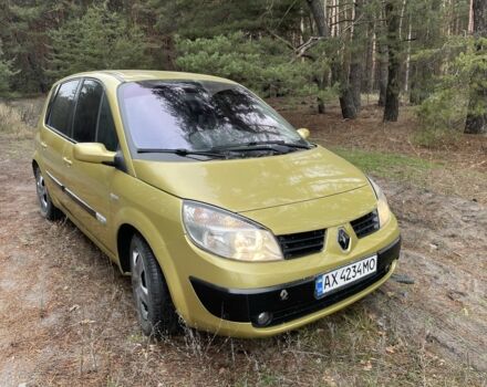 Желтый Рено Сценик II, объемом двигателя 1.6 л и пробегом 270 тыс. км за 3900 $, фото 3 на Automoto.ua