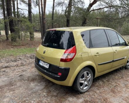 Желтый Рено Сценик II, объемом двигателя 1.6 л и пробегом 270 тыс. км за 3900 $, фото 4 на Automoto.ua