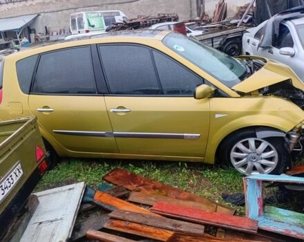 Жовтий Рено Сценік II, об'ємом двигуна 1.6 л та пробігом 270 тис. км за 2000 $, фото 2 на Automoto.ua