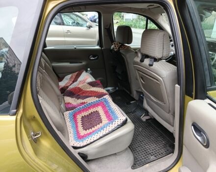 Желтый Рено Сценик II, объемом двигателя 2 л и пробегом 240 тыс. км за 4500 $, фото 5 на Automoto.ua