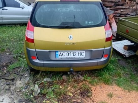 Жовтий Рено Сценік II, об'ємом двигуна 1.6 л та пробігом 270 тис. км за 2000 $, фото 1 на Automoto.ua