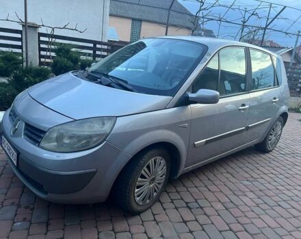 Серый Рено Сценик II, объемом двигателя 1.9 л и пробегом 315 тыс. км за 3900 $, фото 1 на Automoto.ua