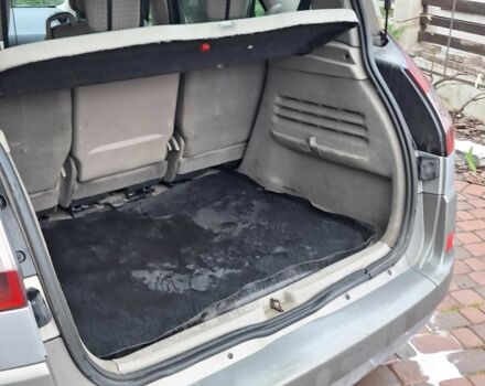 Серый Рено Сценик II, объемом двигателя 1.9 л и пробегом 315 тыс. км за 3900 $, фото 11 на Automoto.ua