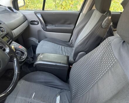 Серый Рено Сценик II, объемом двигателя 1.5 л и пробегом 400 тыс. км за 2100 $, фото 4 на Automoto.ua