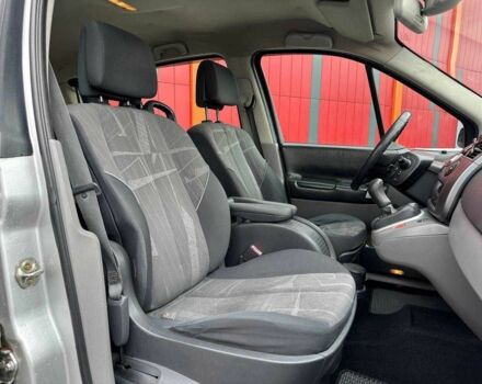 Сірий Рено Сценік II, об'ємом двигуна 0 л та пробігом 302 тис. км за 4990 $, фото 10 на Automoto.ua