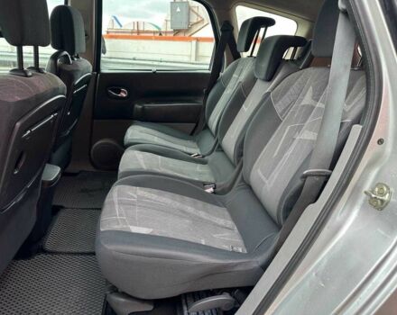 Сірий Рено Сценік II, об'ємом двигуна 0 л та пробігом 302 тис. км за 4990 $, фото 8 на Automoto.ua