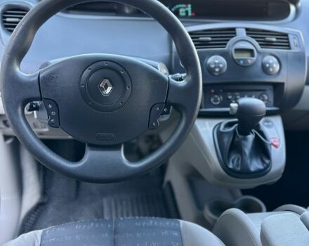 Серый Рено Сценик II, объемом двигателя 1.6 л и пробегом 230 тыс. км за 4750 $, фото 15 на Automoto.ua