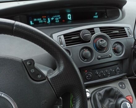 Рено Сценік II 2006 у Житомирі на Automoto.ua Сірий Рено Сценік II, об'ємом двигуна 1.5 л та пробігом 345 тис. км за 4300 $, фото 1 на Automoto.ua