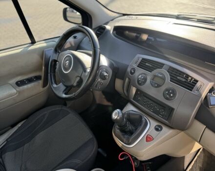 Сірий Рено Сценік II, об'ємом двигуна 1.5 л та пробігом 315 тис. км за 4500 $, фото 5 на Automoto.ua