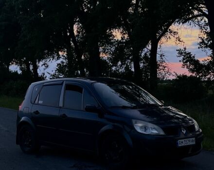 Серый Рено Сценик II, объемом двигателя 1.5 л и пробегом 320 тыс. км за 5000 $, фото 3 на Automoto.ua