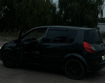 Серый Рено Сценик II, объемом двигателя 1.5 л и пробегом 320 тыс. км за 5000 $, фото 1 на Automoto.ua