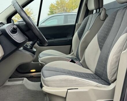 Сірий Рено Сценік II, об'ємом двигуна 1.6 л та пробігом 248 тис. км за 4999 $, фото 12 на Automoto.ua