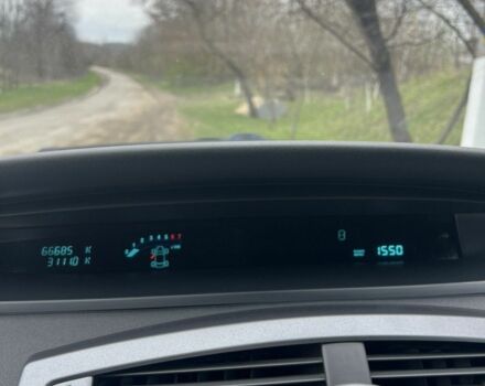 Серый Рено Сценик II, объемом двигателя 1.6 л и пробегом 173 тыс. км за 4800 $, фото 9 на Automoto.ua