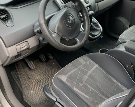 Серый Рено Сценик II, объемом двигателя 1.5 л и пробегом 300 тыс. км за 3300 $, фото 6 на Automoto.ua