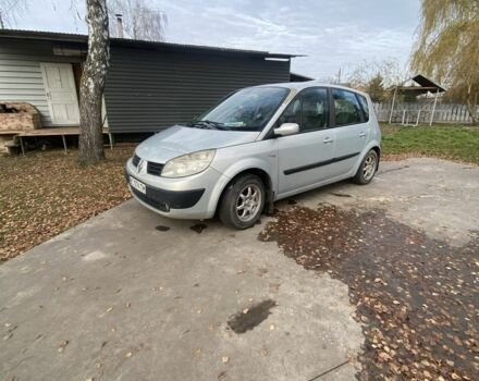 Серый Рено Сценик II, объемом двигателя 0 л и пробегом 140 тыс. км за 3200 $, фото 2 на Automoto.ua