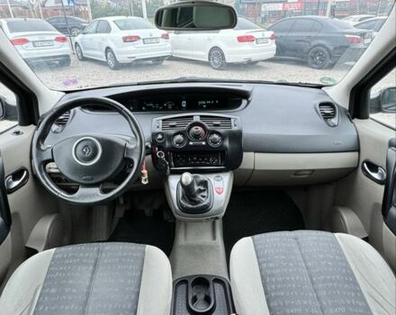 Сірий Рено Сценік II, об'ємом двигуна 1.6 л та пробігом 248 тис. км за 4999 $, фото 15 на Automoto.ua