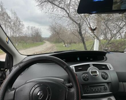 Серый Рено Сценик II, объемом двигателя 1.6 л и пробегом 173 тыс. км за 4800 $, фото 6 на Automoto.ua