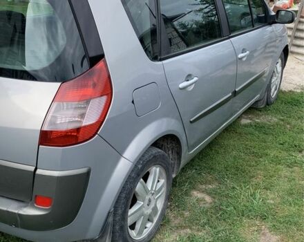 Серый Рено Сценик II, объемом двигателя 1.5 л и пробегом 300 тыс. км за 3300 $, фото 5 на Automoto.ua