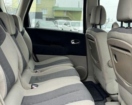 Сірий Рено Сценік II, об'ємом двигуна 1.6 л та пробігом 248 тис. км за 4999 $, фото 16 на Automoto.ua