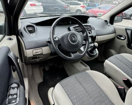 Сірий Рено Сценік II, об'ємом двигуна 1.6 л та пробігом 248 тис. км за 4999 $, фото 10 на Automoto.ua