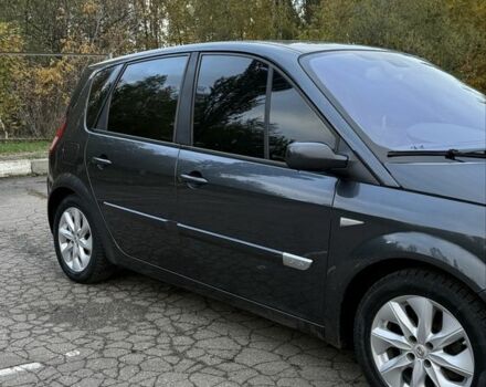 Рено Сценик II 2004 в Бердичеве на Automoto.ua Серый Рено Сценик II, объемом двигателя 1.6 л и пробегом 275 тыс. км за 3550 $, фото 2 на Automoto.ua