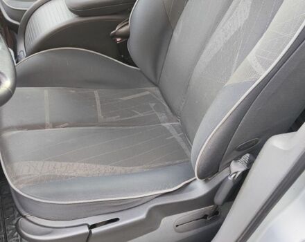 Серый Рено Сценик II, объемом двигателя 1.6 л и пробегом 290 тыс. км за 4700 $, фото 7 на Automoto.ua