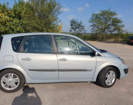 Серый Рено Сценик II, объемом двигателя 1.6 л и пробегом 193 тыс. км за 5300 $, фото 1 на Automoto.ua