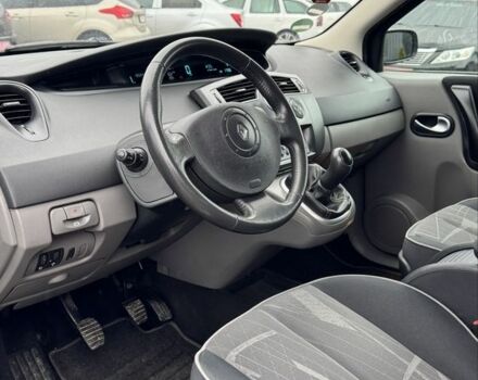 Сірий Рено Сценік II, об'ємом двигуна 1.6 л та пробігом 122 тис. км за 5400 $, фото 10 на Automoto.ua