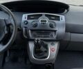 Рено Сценик II 2004 в Бердичеве на Automoto.ua Серый Рено Сценик II, объемом двигателя 1.6 л и пробегом 275 тыс. км за 3550 $, фото 13 на Automoto.ua